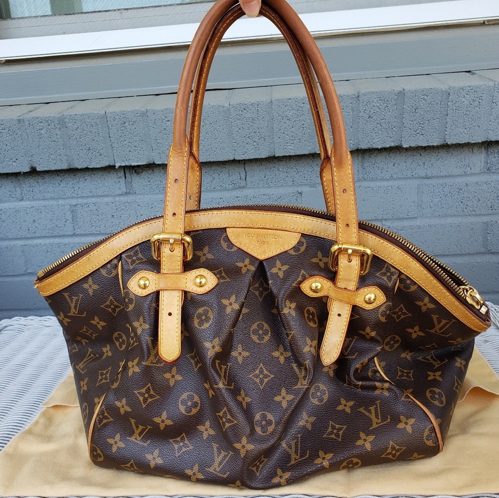 Louis Vuitton Tivoli Purse
